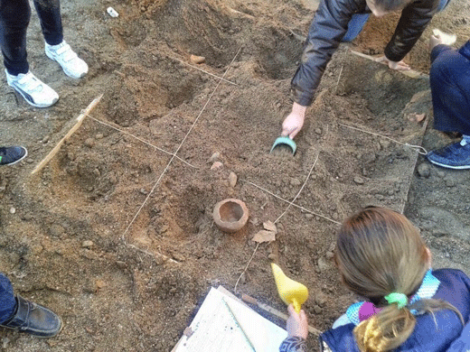 Taller de arqueología para niñas y niños